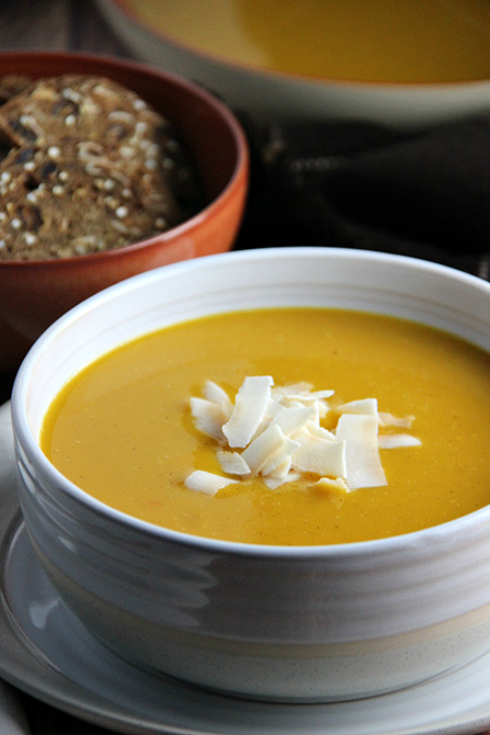 Slow Cooker Butternut Squash and Apple Soup